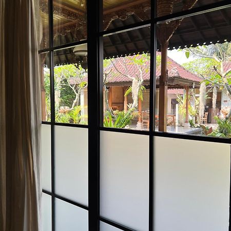 Sari House Ubud - Balinese Style Homestay Zewnętrze zdjęcie