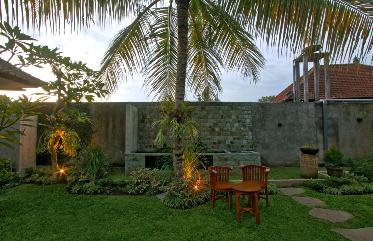 Sari House Ubud - Balinese Style Homestay Zewnętrze zdjęcie